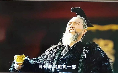 赤壁之战中曹操的谋士们为什么智商下线了?