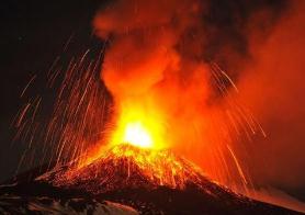 世界上最可怕的火山，十大杀伤力爆表火山/足让地球毁灭