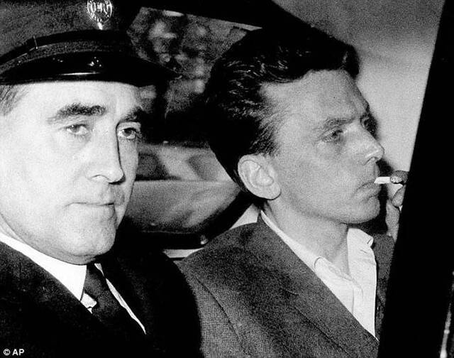 英国恶名昭著的“沼泽杀人魔”布雷迪(Ian Brady)在精神病院病逝 享年79岁