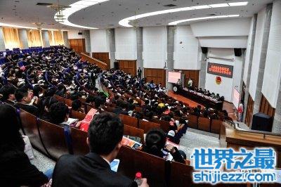 高校联盟的存在 让学术知识再精益求精