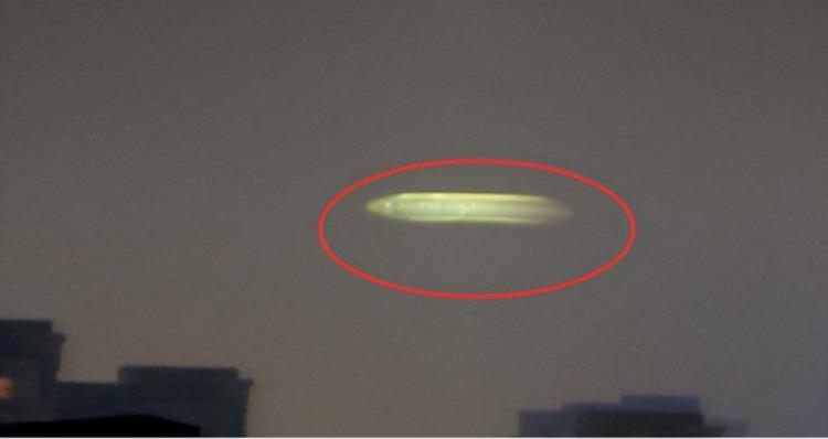 大连凌晨三点不明飞行物,ufo不明物体事件