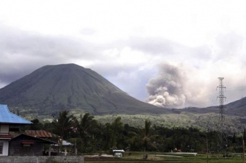 世界最高的十座活火山排行榜:第三曾喷发50次(高五千米)