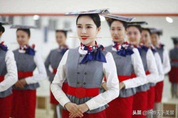 空姐们提供的隐藏服务是什么,空姐在贵宾舱服务有什么好处