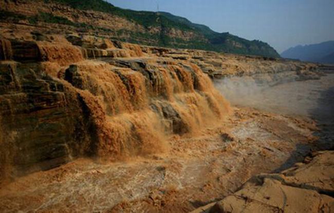 黄河的源头在哪里 源自青海省青藏高原的巴颜喀拉山脉