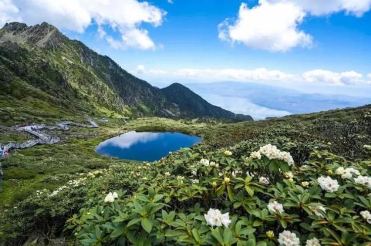 关于大理苍山洱海传说故事,苍山与洱海的传说