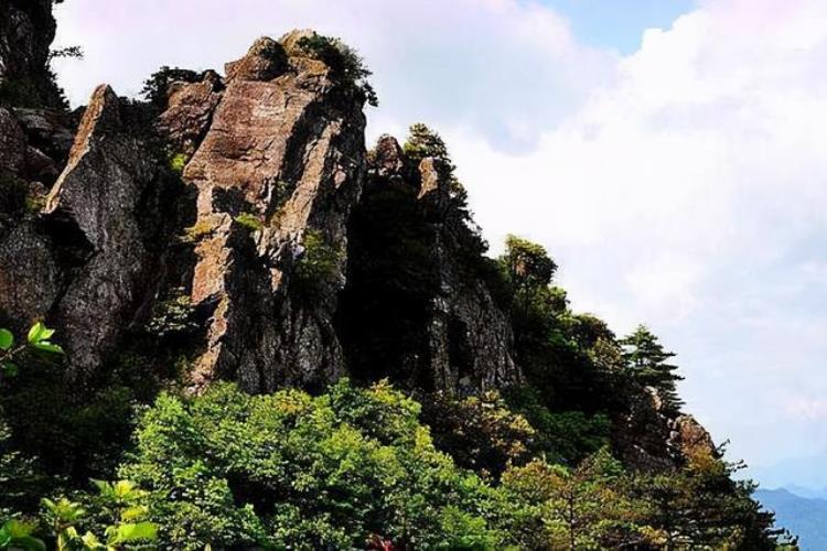 含锗元素温泉哪有,三个必去的温泉