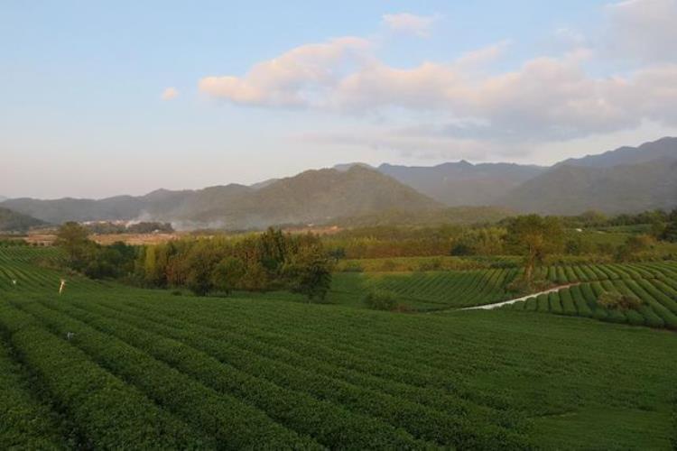 含锗元素温泉哪有,三个必去的温泉